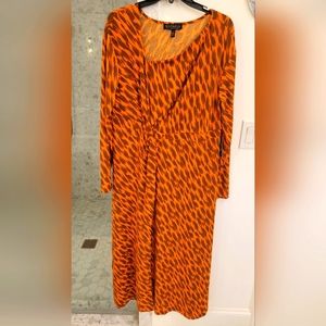 Stunning, vibrant Maxi Dress, Brand New